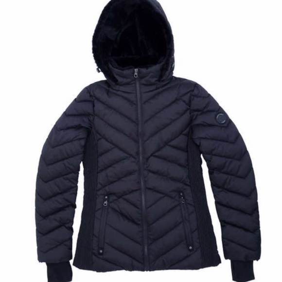 Nautica Women's Puffer Jacket - Picture 4 of 4